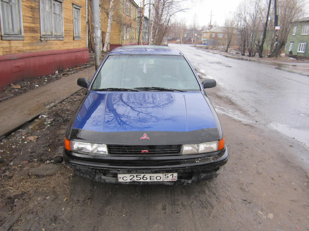 Запчасти бу от Mitsubishi Lancer хэтчбек 5 дв. 1990 г. авто донор